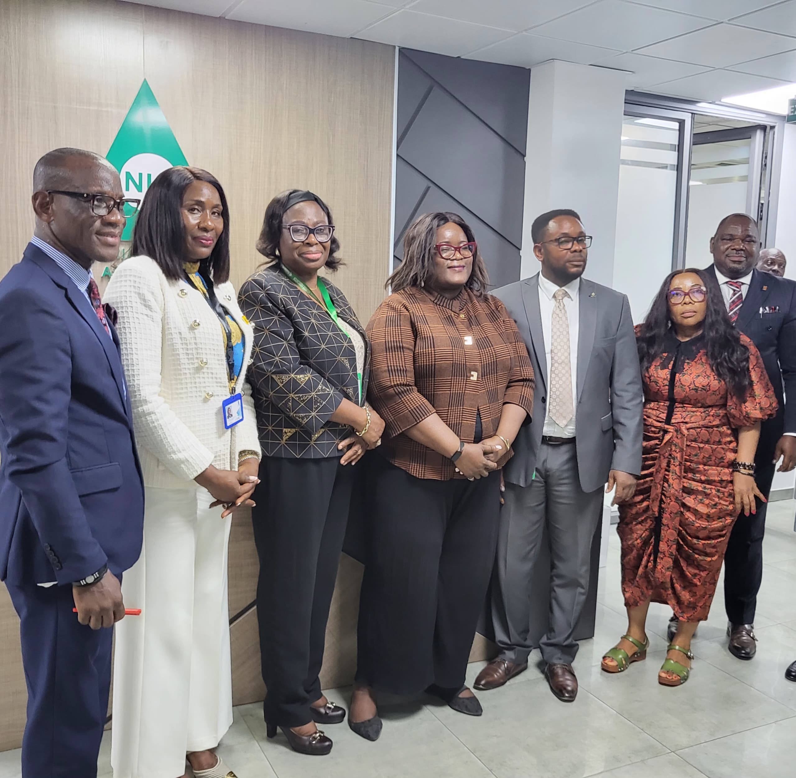NLNG insurance team explores opportunities with NIA